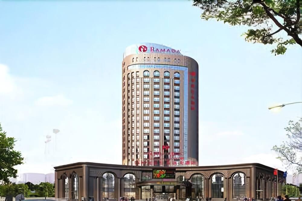 Ramada Yangzhou Baoying Exterior foto